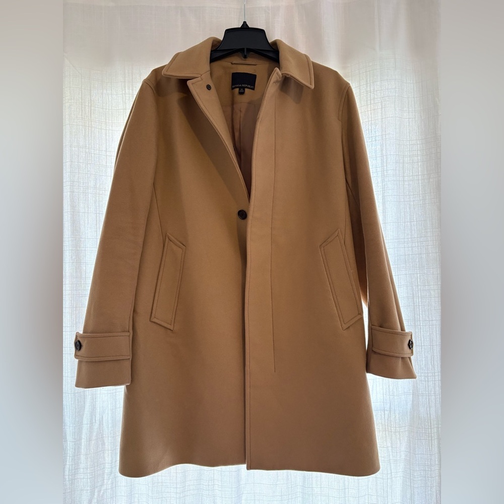 Banana Republic Italian Fabric Wool Blend Coat – Men’s Medium Camel Topcoat